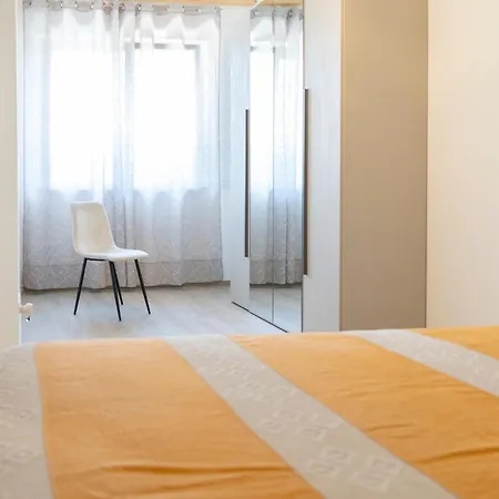 Pasithea House *