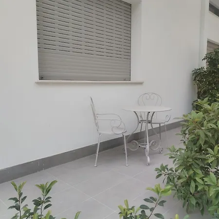 Pasithea House Semesterbostad